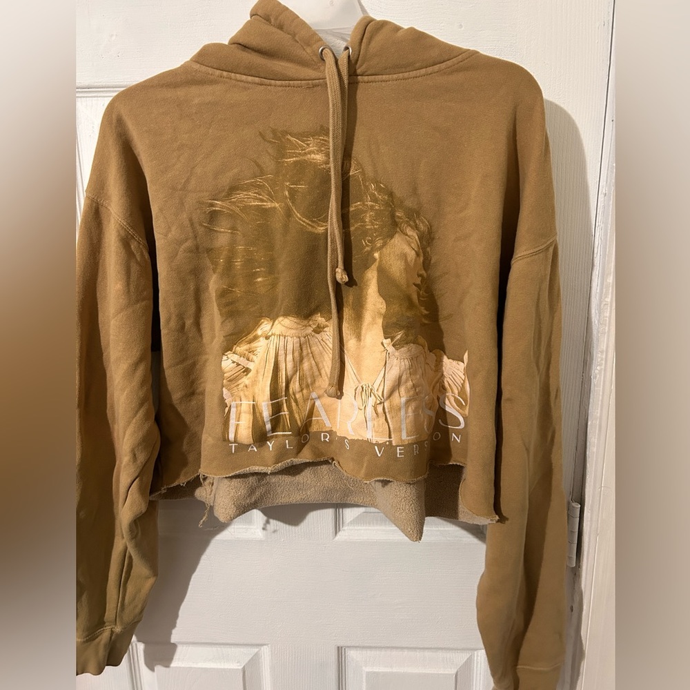 OFFICIAL Taylor Swift Fearless Cropped hoodie